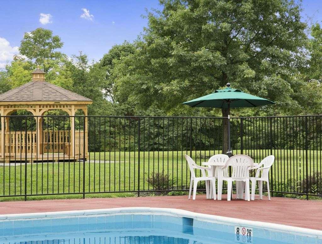 Baymont By Wyndham Salem Roanoke Area Hotel Facilities photo