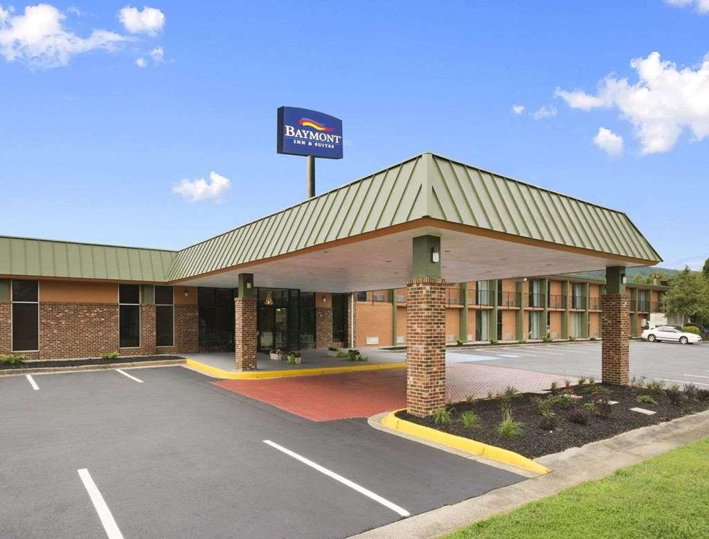 Baymont By Wyndham Salem Roanoke Area Hotel Exterior photo